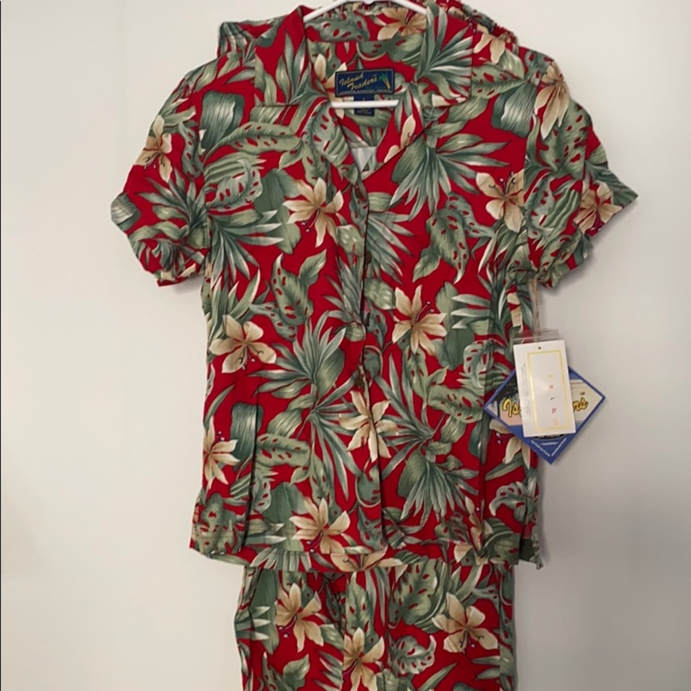 Red Hawaiian Two Piece Set Size S